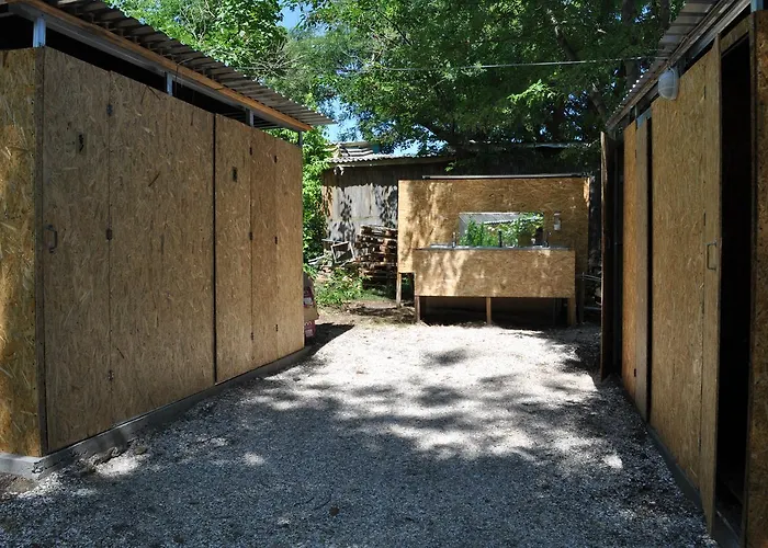 Hostel Steller & Camping *