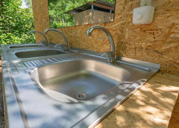 Steller & Camping أوديسا